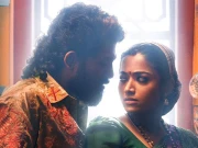 پشپا 2 کا دیوالی گفٹ! الو ارجن اور رشمیکا کے نئے پوسٹر نے مداحوں کے دل جیت لیے