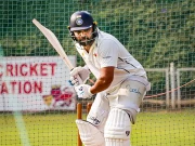 روہت کو کرکٹ میں رنگ لگ گیا، ڈومیسٹک میں بھی ناکام