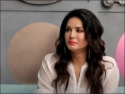 سنی لیون کے برے دن؛ سرکاری اسکیم سے خیرات لینے لگیں؟