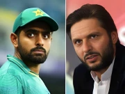 زیادہ مقبول کون؟ بابر اعظم یا شاہد آفریدی؟ سابق کپتان کا بڑا دعویٰ