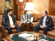 گورنر سندھ سے وزیر خزانہ کی ملاقات، گورنر ہاؤس میں محمد اورنگزیب کا آئی ٹی کے طلبا سے خطاب