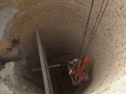 کراچی؛ ملیر جام کنڈو لال شاہ باغ کے قریب کنویں سے نوجوان کی کئی روز پرانی لاش برآمد