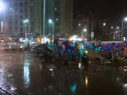 کراچی کے مختلف علاقوں میں موسم سرما کی پہلی بارش کے سبب سردی کی شدت میں اضافہ