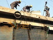 کے الیکٹرک کی کنڈا مافیا کیخلاف کارروائیاں، صدر اور جوہر میں 18 سو سے زائد کنڈے ہٹا دیے گئے