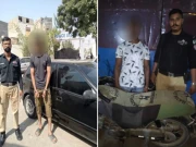 فینسی نمبر پلیٹ اور سیاہ شیشوں کیخلاف جاری مہم میں پولیس نے شہریوں کو ہتھکڑیاں لگا دیں