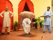 آرٹس کونسل کراچی کی جانب سے منعقدہ عوامی تھیٹر فیسٹیول میں سرائیکی ڈرامہ ”بے وَس“ پیش