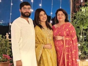 پریانکا کی کامیابی نے اس کے بھائی کو نقصان پہنچایا، والدہ کا انکشاف