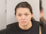 امریکا؛ 13 سالہ طالبعلم کیساتھ جنسی تعلقات اور بچہ پیدا کرنے پر اسکول ٹیچر گرفتار