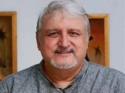 ہماری شادیاں دیکھ کر لگتا ہے پاکستان امریکا کو قرضہ دیتا ہے، خالد انعم