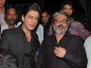 شاہ رخ خان سنجے لیلیٰ بھنسالی کی فلم میں دھماکے دار انٹری کیلئے تیار