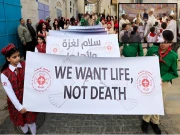 اسرائیلی بمباری کے باعث مسیحی برادری کرسمس ڈے نہ منا سکی؛ 34 فلسطینی شہید 