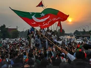 پی ٹی آئی احتجاج؛ اسلام آباد میں کنٹینرز پہنچنا شروع، جلد دیگر شاہراہوں پر رکاوٹیں لگائی جائیں گی