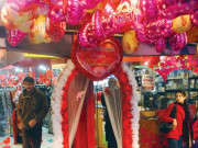 ویلنٹائن ڈے: مغربی تہوار یا ہماری ثقافت کا چیلنج؟