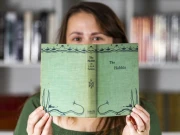 برطانیہ میں 1937 کا افسانوی ناول ’ہابِٹ‘ حیرت انگیز قیمت میں نیلام