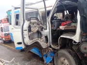 کراچی، ناردن بائی پاس پر ٹرک اور کوسٹر میں تصادم، 12 افراد زخمی