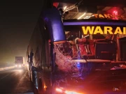 موٹروے ایم 4 پر بس اور کیری وین تصادم، 3 افراد جاں بحق، 4 زخمی