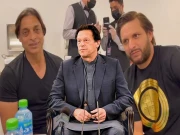 شاہد آفریدی اور شعیب اختر بھی عمران خان کی صحت کیلیے فکر مند