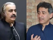 ’انگریزی نہیں آتی تو بل کی اردو کاپی بھیج دوں‘وزیراعلیٰ کے پی اور عاطف خان کی بحث