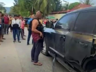 فلپائن میں میئر پر آر پی جی سے ڈرامائی انداز میں ہولناک حملہ، ویڈیو وائرل ہوگئی