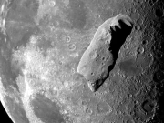 چاند پر سیارچہ ٹکرانے کے امکانات بڑھ گئے