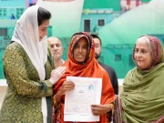 سندھ میں سیلاب کیوجہ سے گھروں سے محروم ہونے والوں کو آصفہ بھٹو نے ملکیتی حقوق دے دیے