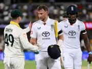 ایشیز: اسٹارک کے 6 شکار، انلگش ٹیم 334 رنز پر آل آؤٹ