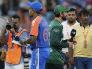 ہاتھ نہ ملاؤ فیلڈ میں ہراؤ