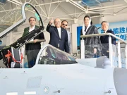صدر مملکت کا جے10 سی طیارے بنانے والے چینی ائیرکرافٹ کمپلیکس کا تاریخی دورہ