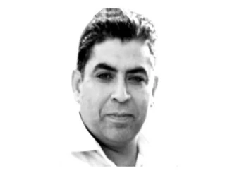 ’’ ادھر بھی توجہ دیں‘‘