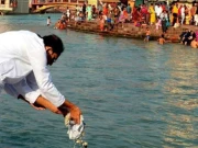 پاکستانی ہندوؤں کی استھیاں 8 سال بعد بھارت روانہ