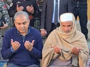 وزیر داخلہ کی شہید کیپٹن عباس کی رہاش گاہ آمد، اہل خانہ سے دلی ہمدردی