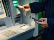 اے ٹی ایم پر کارڈ بلاک ہونے کا بہانہ بنا کر شہریوں  کو لوٹنے والا گروہ پکڑا گیا