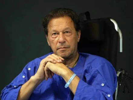 حکومت نے عمران خان کو پمز اسپتال لے جانے کی تصدیق کردی