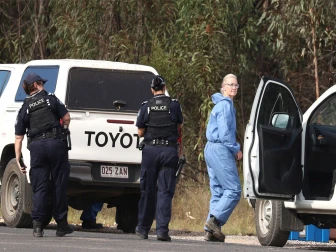 آسٹریلیا کے علاقے پورےپنکا میں پولیس اہلکاروں پر فائرنگ کے بعد سرچ آپریشن جاری ہے۔