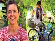 10 سال سے پیسے استعمال نہ کرنے والی نرالی خاتون