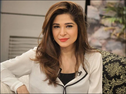 جنسی تشدد کا سوال متاثرین سے نہیں، ملزمان سے ہونا چاہیے، عائشہ عمر