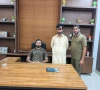 جوہر ٹاؤن میں خواتین اور بچوں سے موبائل فون ہتھیانے والا نوسرباز گرفتار 