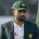 بابر اعظم نے ٹیسٹ کپتانی قبول کرنے کیلیے کیا کڑی شرط رکھی؟ رپورٹ میں انکشاف