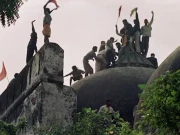 بابری مسجد پر یوگی آدتیہ ناتھ کا بڑا بیان، سیاسی درجہ حرارت بڑھ گیا