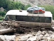 بابوسر ٹاپ پر لینڈ سلائیڈنگ سے خوفناک تباہی، ایمرجنسی نافذ، جاں بحق افراد کی تعداد 5 ہوگئی