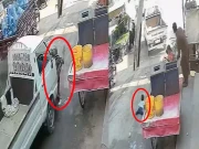 کراچی، تیز رفتار سوزوکی نے معمر خاتون کو کچل دیا، بچہ معجزانہ طور پر بچ گیا، ویڈیو وائرل