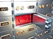 لاہور : اعظم کلاتھ مارکیٹ میں بڑی واردات، چور نوٹوں سے بھری تجوری لے اڑے