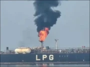 یمن میں بحری جہاز پر حملہ، کپتان سمیت 24 پاکستانی محصور، حکومت سے فوری مدد کی اپیل