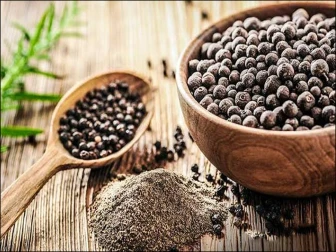 کالی مرچ صرف ذائقہ دار مصالحہ ہی نہیں صحت کےلیے بھی مفید ہے