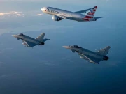 امریکا سے بھارت جانے والی پرواز میں بم؛ فوجی طیارے جہاز کو اپنی حفاظت میں روم لے گئے 