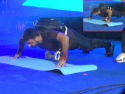 پاکستانی نوجوان نے انگلیوں پر 1 منٹ میں سب سے زیادہ پش اپس لگا کر عالمی ریکارڈ بنالیا