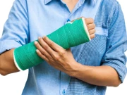 جن لوگوں کی کبھی کوئی ہڈی نہیں ٹوٹی، ایسے افراد سے متعلق عجیب و غریب نظریہ