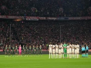 زندہ فٹبالر کی یاد میں ایک منٹ کی خاموشی، فٹبال کلب کی معذرت