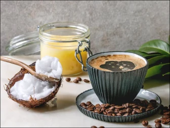 کافی میں گھی ملا کر پینے سے جسم میں کیا حیرت انگیز تبدیلی آتی ہے؟