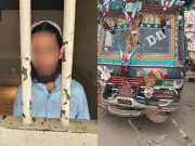 کراچی: ڈرگ روڈ انڈر پاس پر مسافر بس کی ٹکر سے ماں بیٹے سمیت 3 موٹر سائیکل سوار جاں بحق